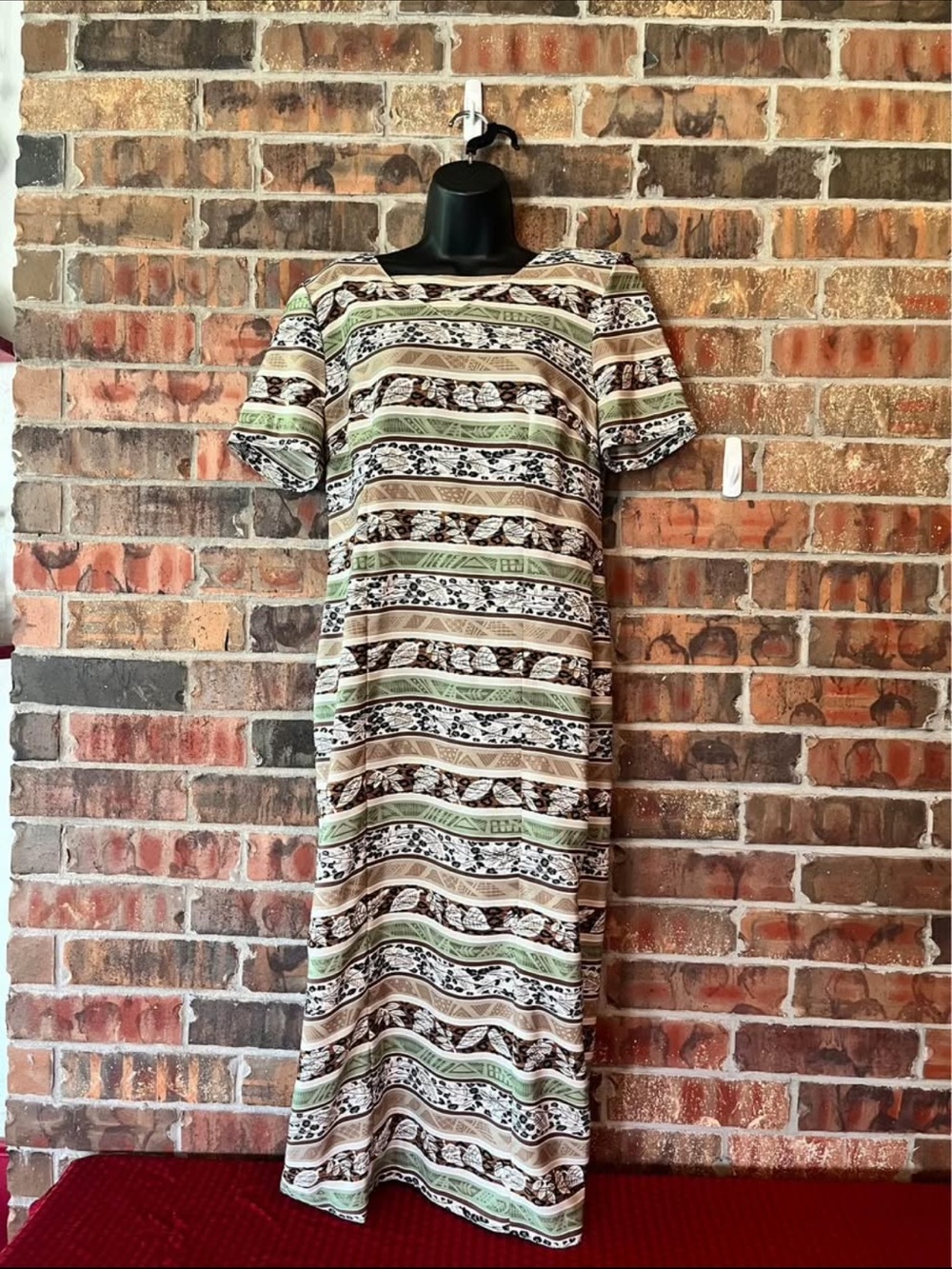 Kathie Lee Collection Safari Long Maxi Short Sleeve Dress Women’s Size:8/10